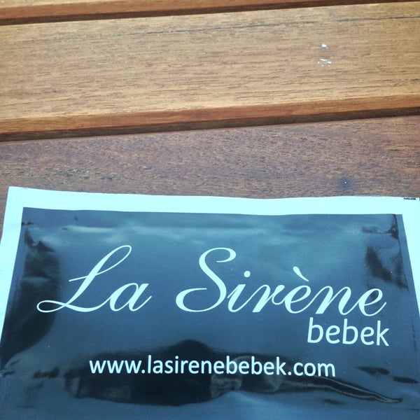 Foto tirada no(a) La Sirene Bebek por Ebru T. em 5/5/2013
