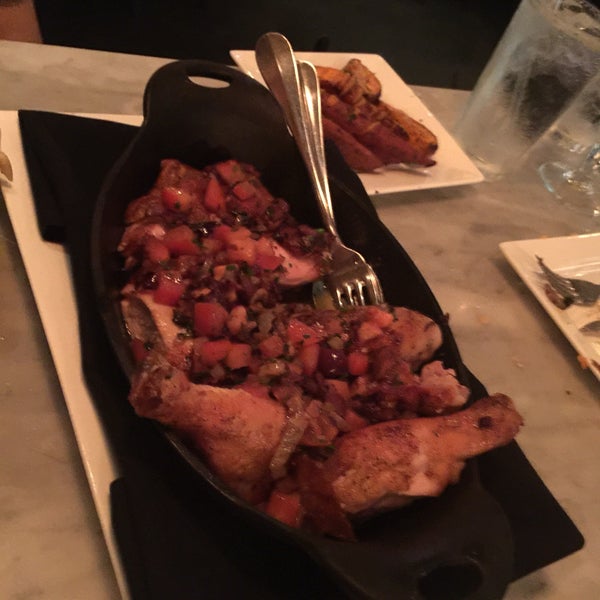 Photo taken at Spuntino Wine Bar and Italian Tapas by Franklin F. on 5/9/2018