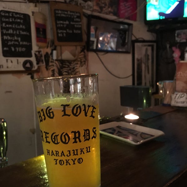 Foto tirada no(a) BIG LOVE RECORDS por Yoshi H. em 6/1/2019