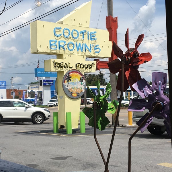 Photo taken at Cootie Brown&#39;s by Kevin A. on 8/6/2018