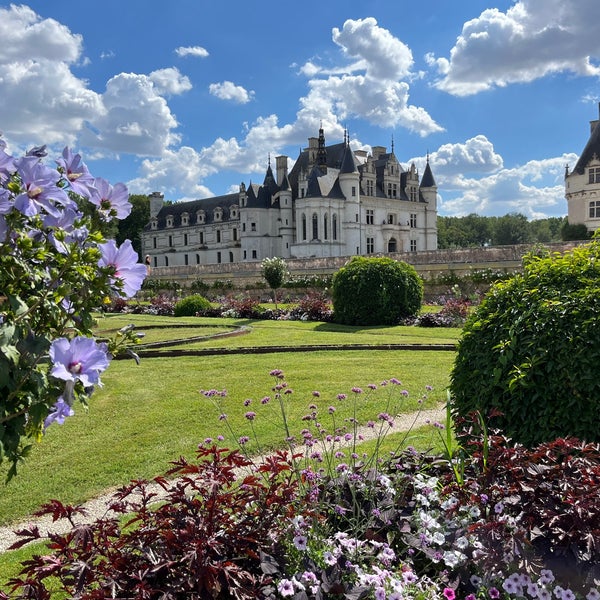 Photo taken at Château de Chenonceau by Elena M. on 7/30/2022