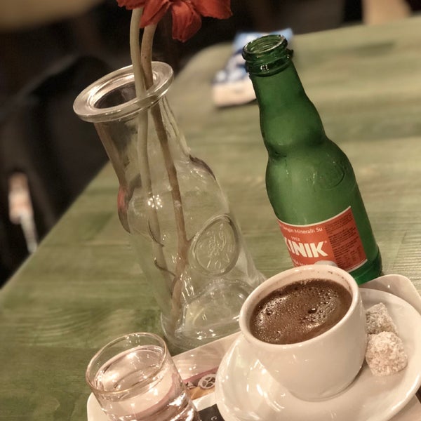 10/16/2018 tarihinde Feyza K.ziyaretçi tarafından The Retro Cafe &amp; Bistro'de çekilen fotoğraf