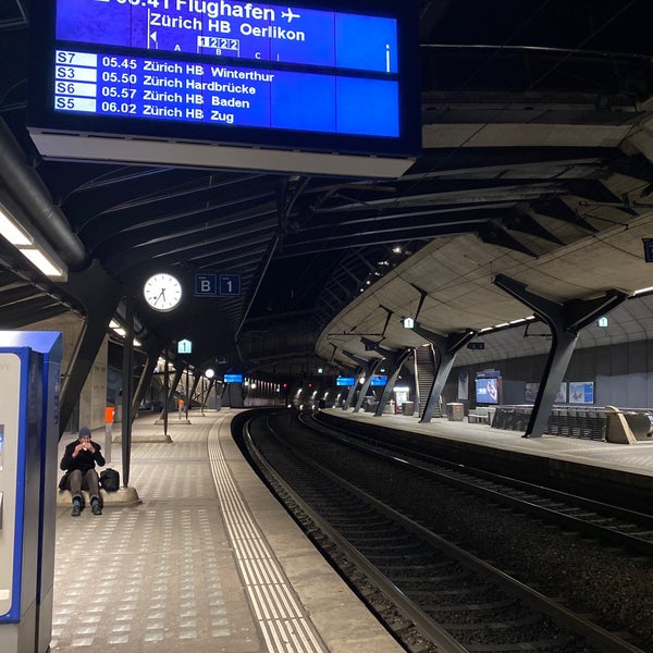 Photo taken at Bahnhof Zürich Stadelhofen by Мария Д. on 2/13/2020