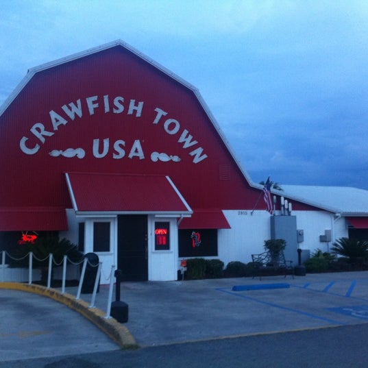 Photo taken at Crawfish Town USA by Michael M. on 9/17/2012