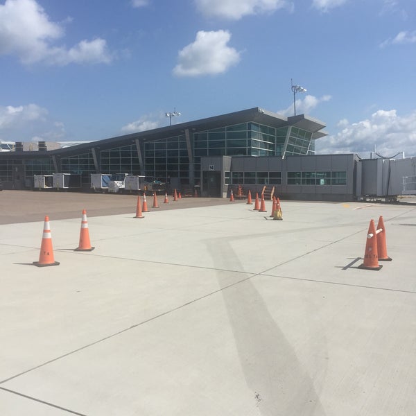 8/20/2017에 Robert B.님이 Burlington International Airport (BTV)에서 찍은 사진
