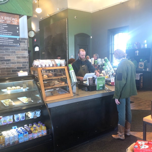 Foto scattata a Green Mountain Coffee Roasters Cafe &amp; Visitor Center da Robert B. il 1/22/2020