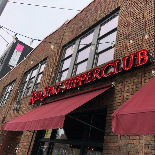 Foto tirada no(a) Red Stag Supperclub por Renae J. em 11/11/2018