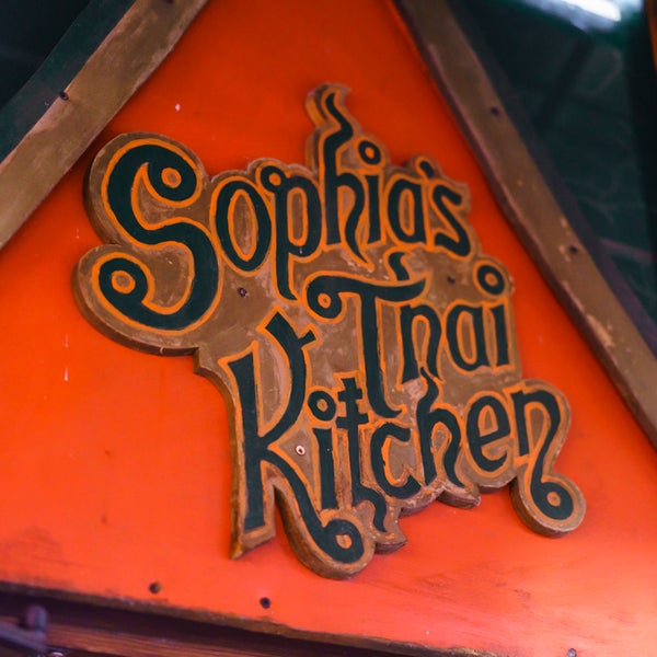 5/25/2018 tarihinde Sophia&#39;s Thai Bar &amp; Kitchenziyaretçi tarafından Sophia&#39;s Thai Bar &amp; Kitchen'de çekilen fotoğraf