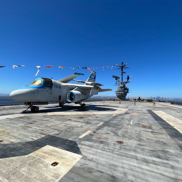 8/13/2022에 Ching-Yu C.님이 USS Hornet - Sea, Air and Space Museum에서 찍은 사진