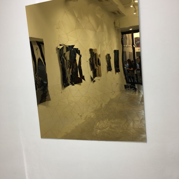 10/27/2018にHülya K.がAnna Laudel Contemporaryで撮った写真