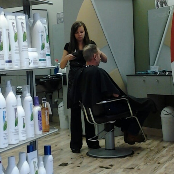 Great Clips 1820 Market Dr