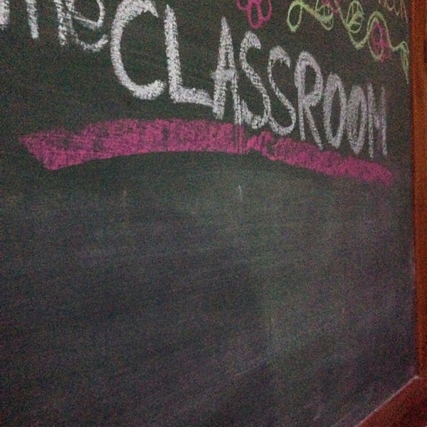 1/19/2014 tarihinde Togz M.ziyaretçi tarafından The Classroom'de çekilen fotoğraf