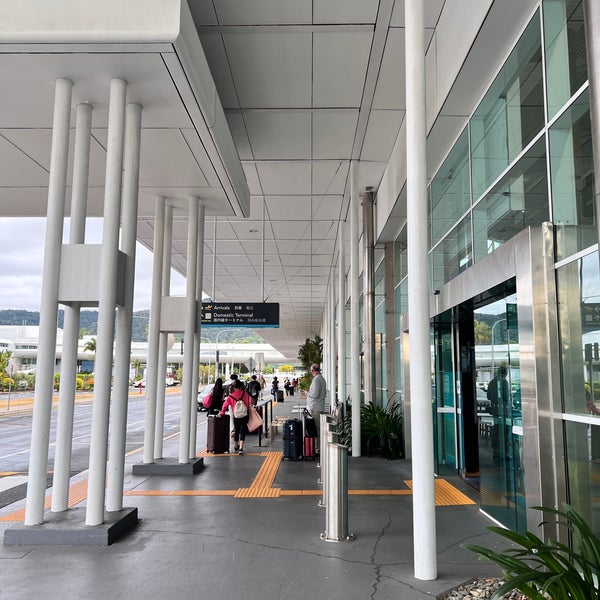 Foto diambil di Cairns Airport (CNS) oleh 美紅 如. pada 11/19/2022