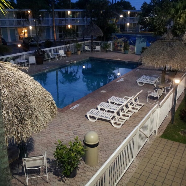 4/12/2013 tarihinde James E.ziyaretçi tarafından Floridian Hotel'de çekilen fotoğraf
