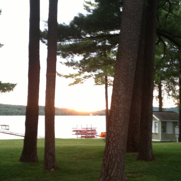 A Summery Lakeside Wedding In Michigan Featured On Martha