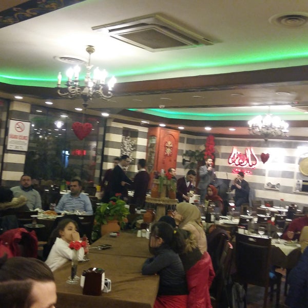 2/24/2018에 Moataz S.님이 Layale Şamiye - Tarihi Sultan Sofrası مطعم ليالي شامية سفرة السلطان에서 찍은 사진