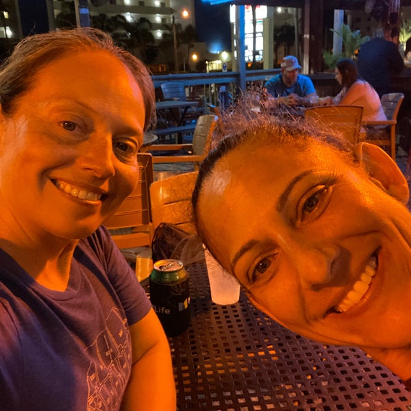 Daiquiri Shak Raw Bar & Grille Cocktail Bar in Madeira Beach