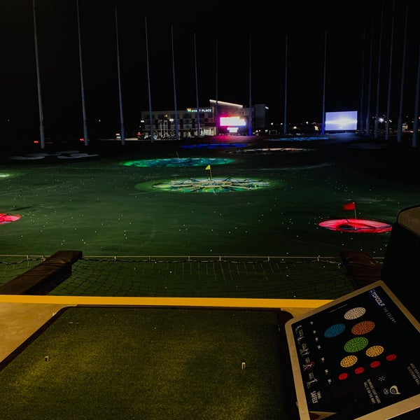 Photo taken at Topgolf by Nawaf on 7/19/2019