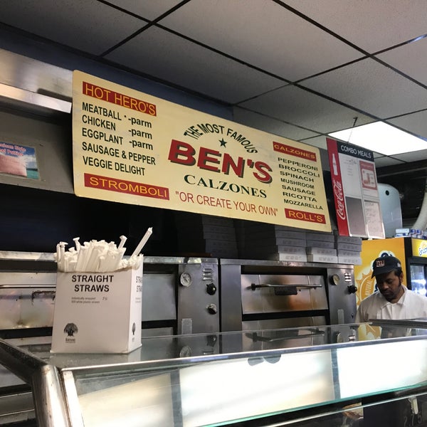 Photo taken at Ben&#39;s Pizzeria by Closed on 9/16/2018