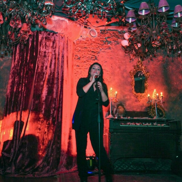 5/1/2015にDarina A.がManon barで撮った写真