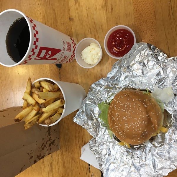 Photo taken at Five Guys by Vilde E. on 4/2/2019