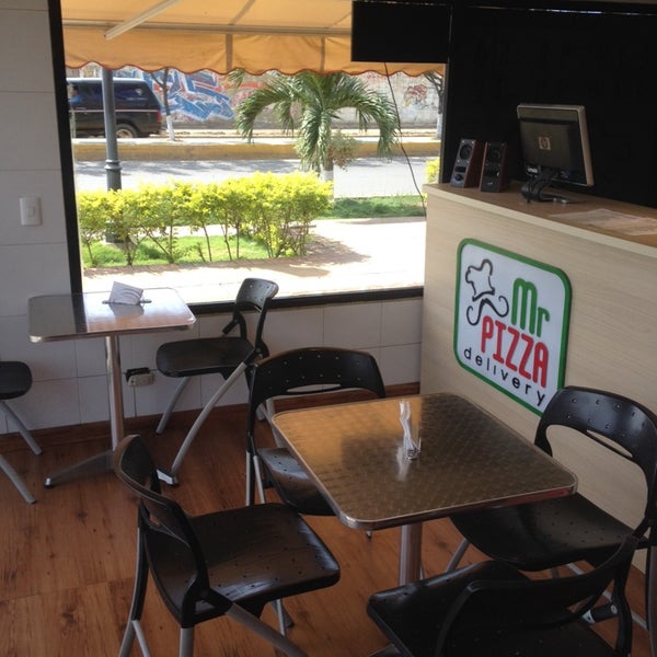 Photos At Mr Pizza Delivery 1 Tip