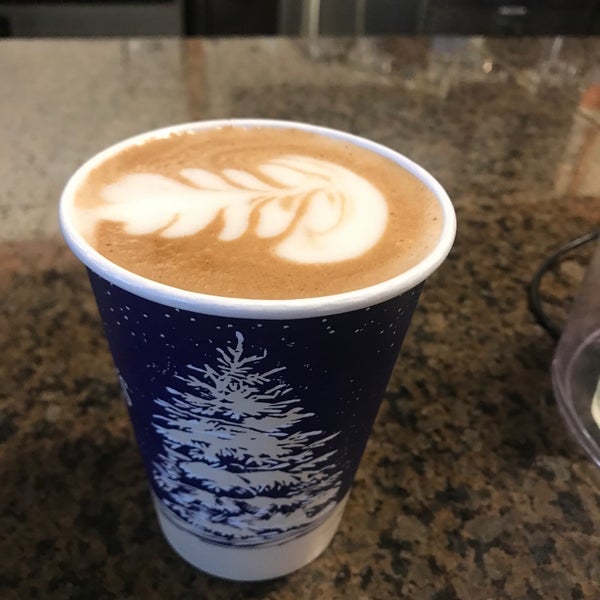 11/27/2019 tarihinde Stefanie P.ziyaretçi tarafından Peet&#39;s Coffee &amp; Tea'de çekilen fotoğraf