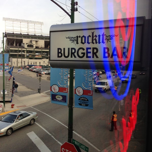 4/29/2013 tarihinde Jarrett P.ziyaretçi tarafından Rockit Burger Bar'de çekilen fotoğraf