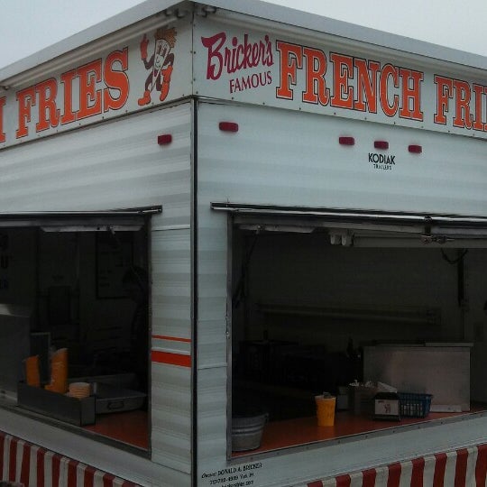 Bricker's French Fry Wagon Food Truck in Lancaster