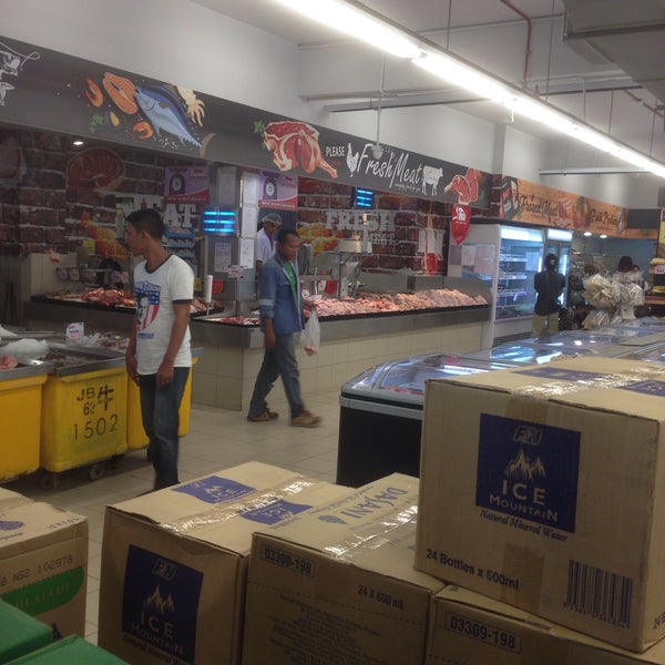 Pasaraya Maslee Express Bandar Penawar