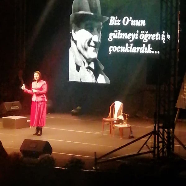 Photo taken at Atatürk Açık Hava Tiyatrosu by hakan on 10/17/2022