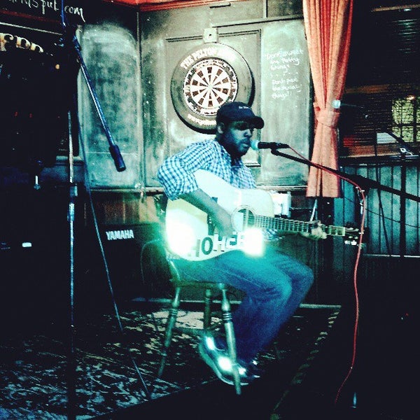 Photo taken at The Pelton Arms by Icarus L. on 5/2/2013
