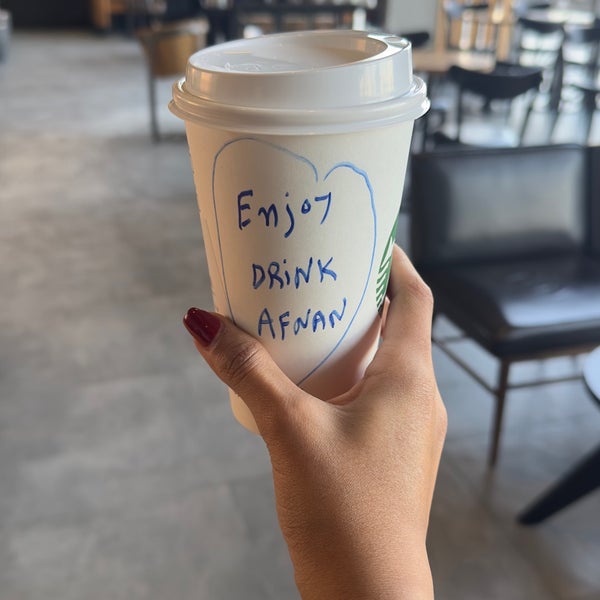 Foto scattata a Starbucks da Angel🪽 il 2/28/2024