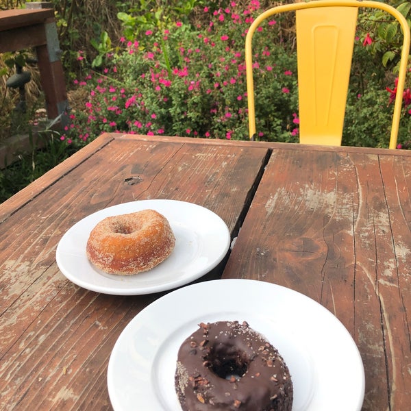 11/16/2019에 Javier P.님이 Dynamo Donut &amp; Coffee에서 찍은 사진