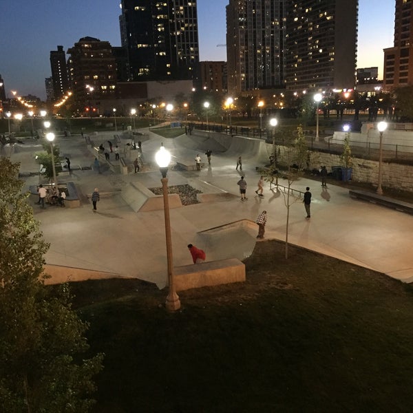 Скейт парк теплый стан