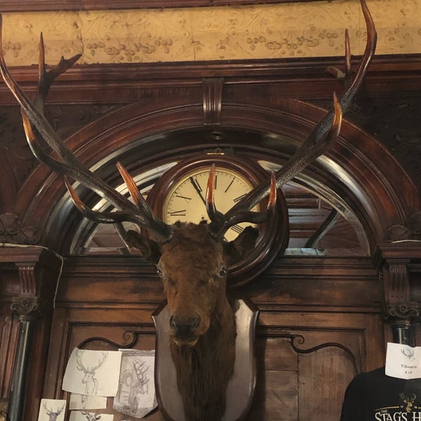 Photo taken at The Stag&#39;s Head by Michael B. on 7/5/2019