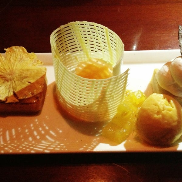 Berns Dessert Room Village Of Tampa Tampa Fl