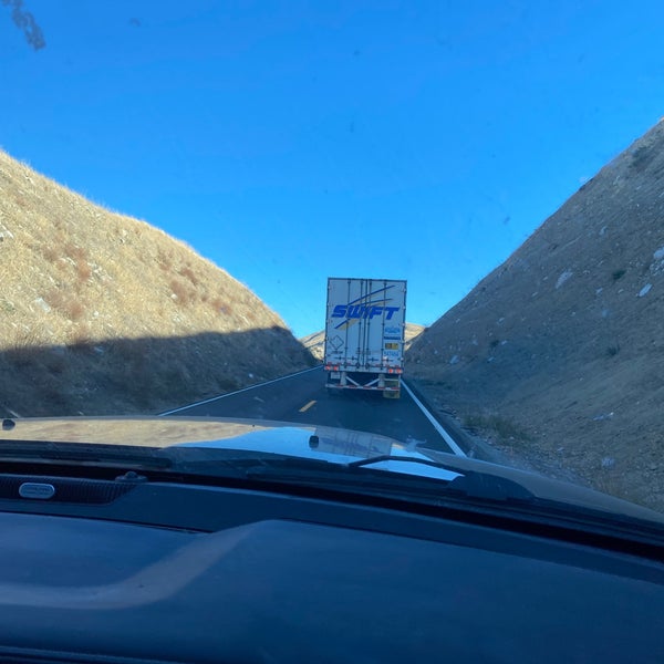 Tehachapi Pass Highway 58