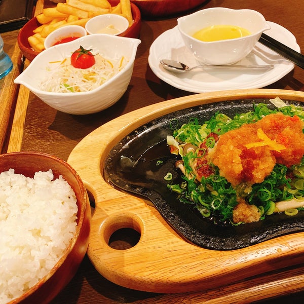 びっくりドンキー 伏見店 Restaurante De Yoshoku びっくりドンキー 伏見店 Restaurante De Yoshoku