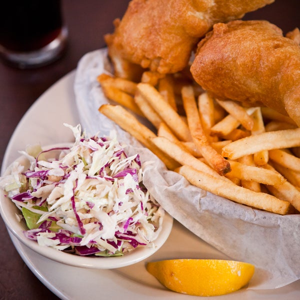 Tommy Condon’s Irish Pub in Downtown Charleston