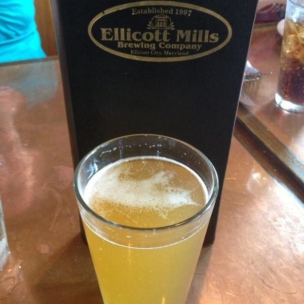 Das Foto wurde bei Ellicott Mills Brewing Company von Ron S. am 7/13/2013 aufgenommen