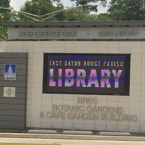Main Library at Goodwood Biblioteca en Mid City South