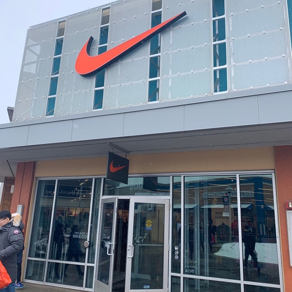at Nike Outlet 1 tip from 362