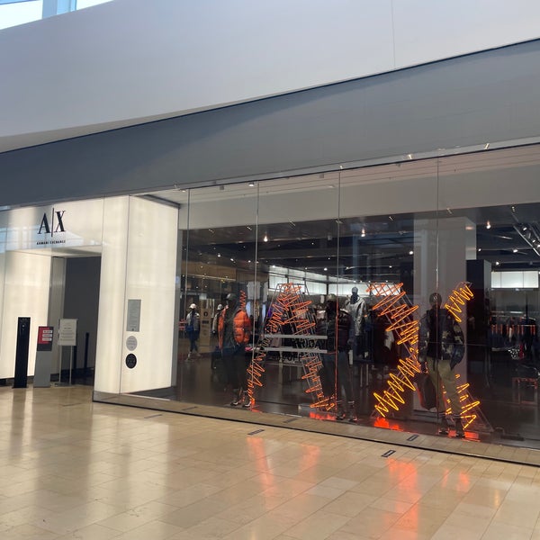 11/28/2021にBetty C.がSquare One Shopping Centreで撮った写真