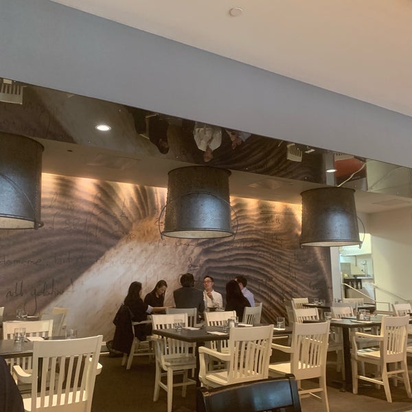 Photo taken at Oliver &amp; Bonacini Café Grill, Yonge and Front by Betty C. on 9/6/2019