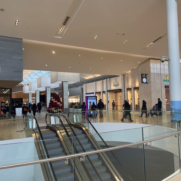 11/28/2021にBetty C.がSquare One Shopping Centreで撮った写真