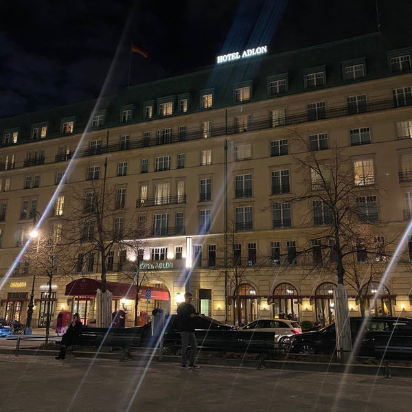 Photo taken at Hotel Adlon Kempinski Berlin by Ivan S. on 3/18/2022