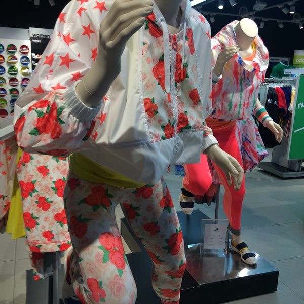 Adidas plaza toreo new arrivals
