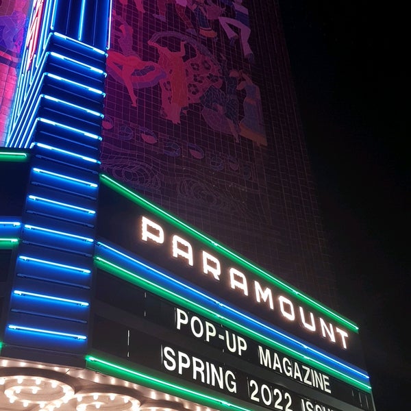 Снимок сделан в Paramount Theatre пользователем Eunju T. 5/25/2022