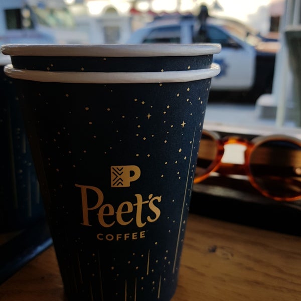 12/31/2018 tarihinde Eunju T.ziyaretçi tarafından Peet&#39;s Coffee &amp; Tea'de çekilen fotoğraf